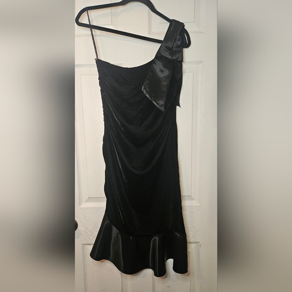 Glen Rob Formal Cocktail Dress - Picture 4 of 6